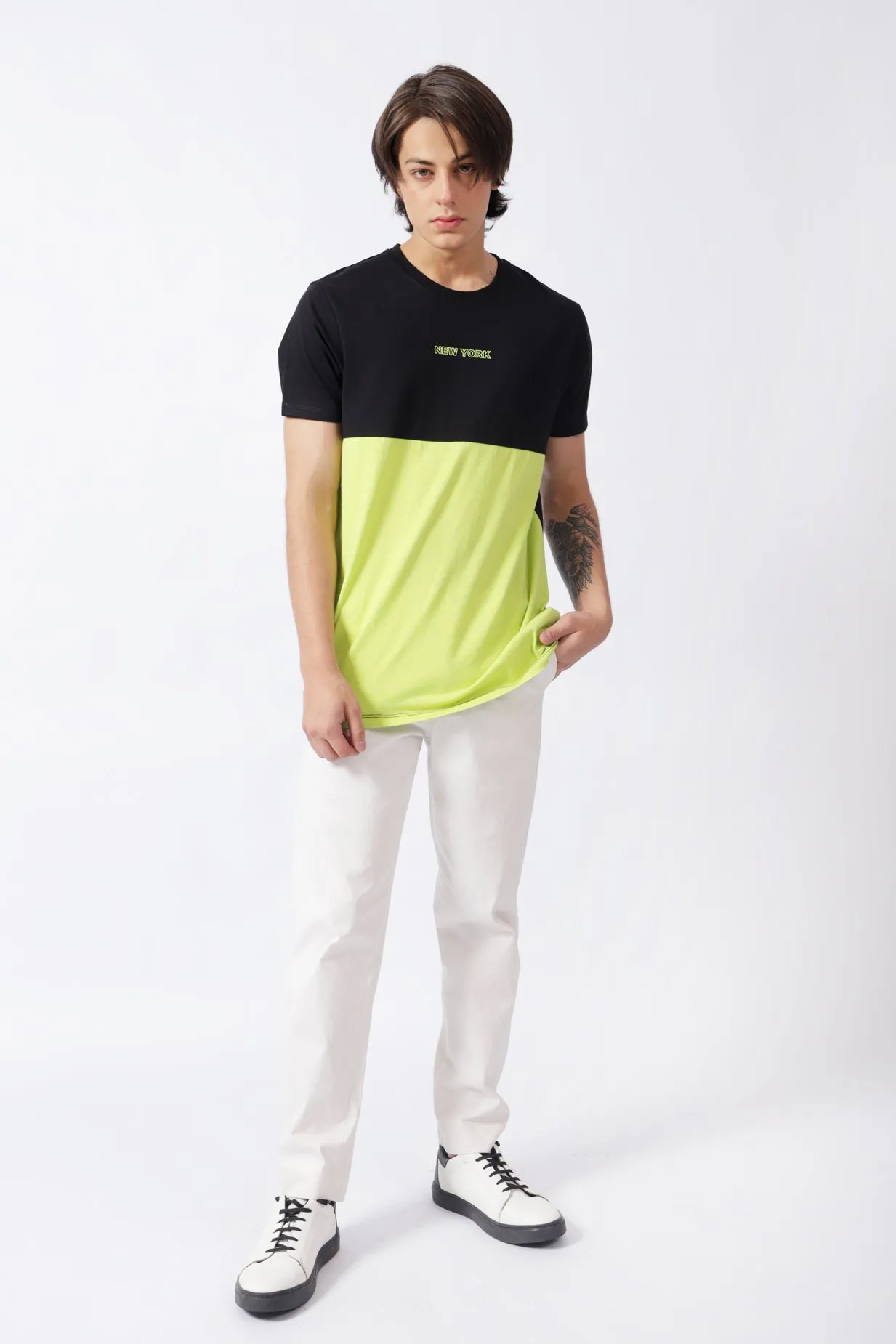 COLOR BLOCKING TEE