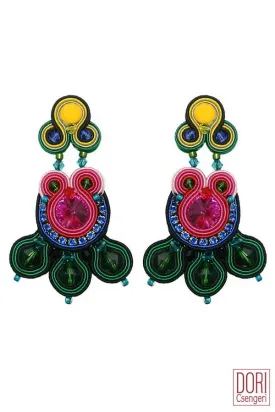 Fantaisie Striking Earrings