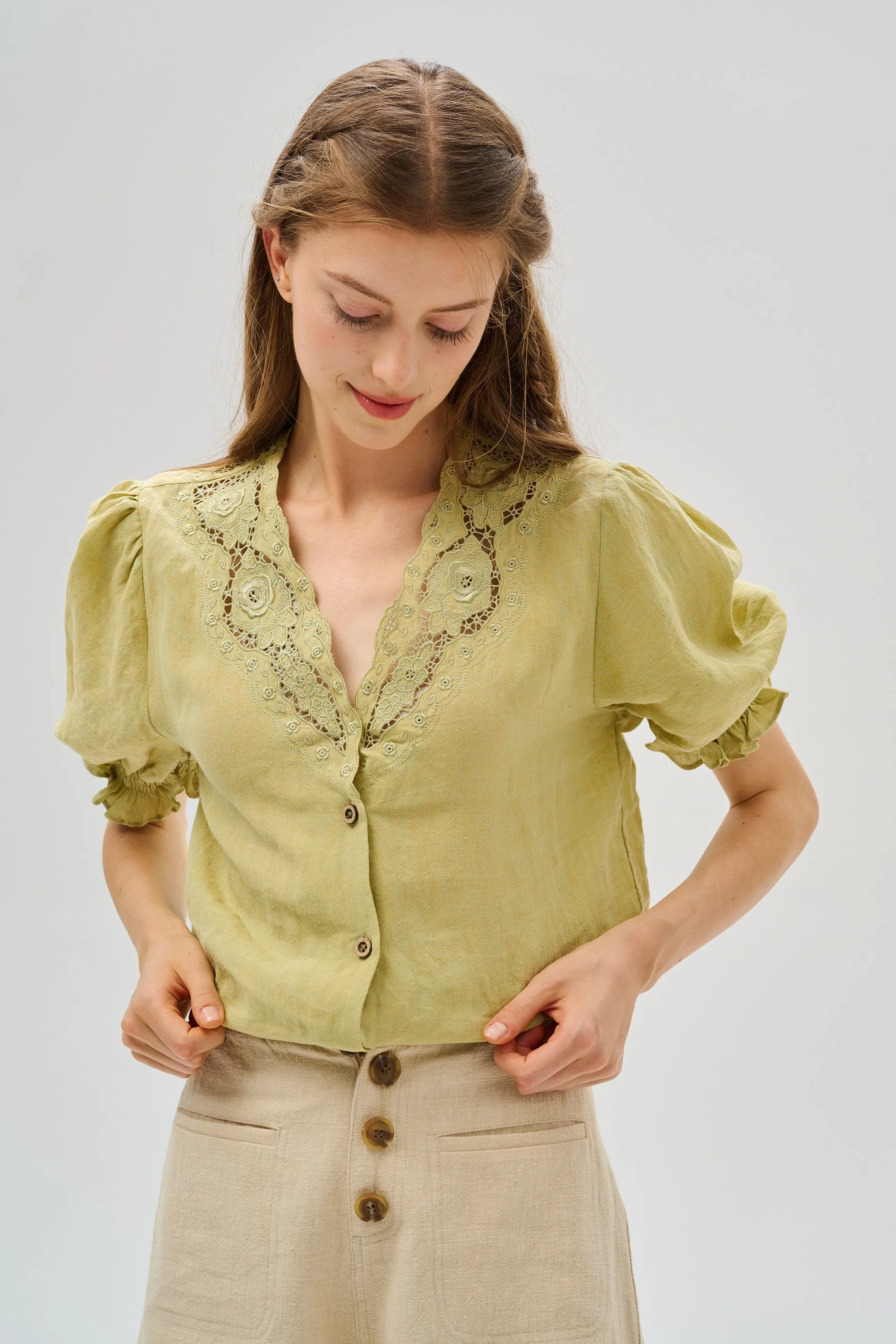 Summer 17 | openwork 100% linen blouse with lace