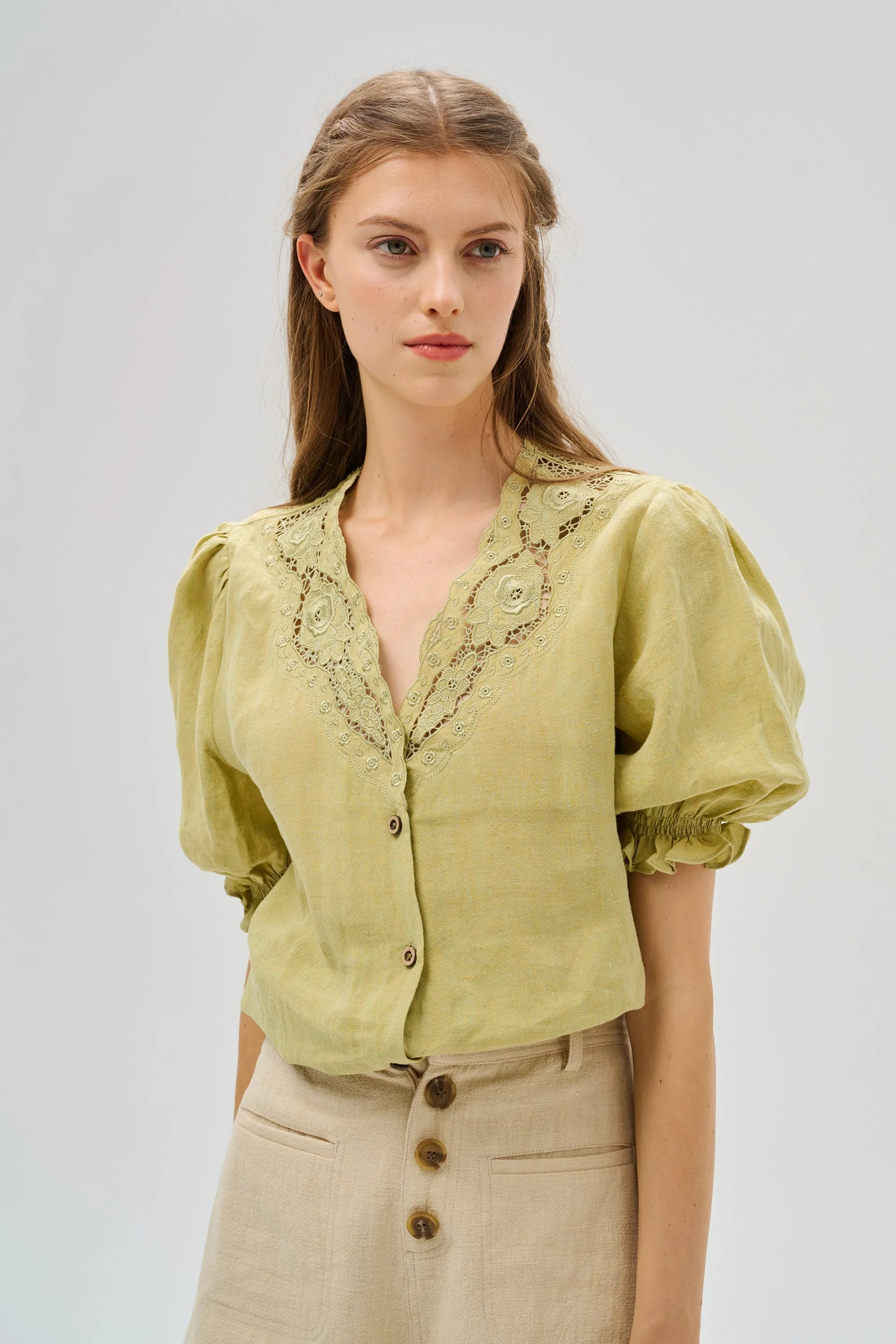 Summer 17 | openwork 100% linen blouse with lace